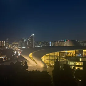 In Baku 150.0 m² apartment is for rent - Image 4