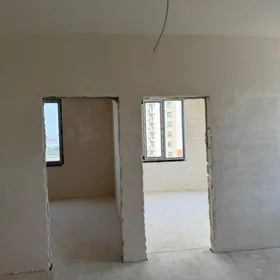 In Baku 85.0 m² apartment is for sale - Image 2