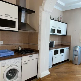 In Baku 80.0 m² apartment is for rent - Image 8