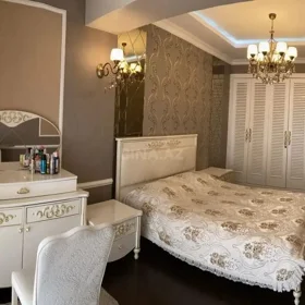 In Baku 120.0 m² apartment is for rent - Image 3