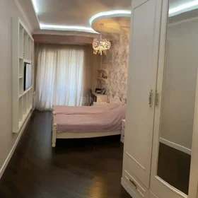 In Baku 120.0 m² apartment is for rent - Image 5