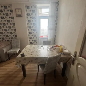 In Baku 60.0 m² apartment is for sale - Image 3