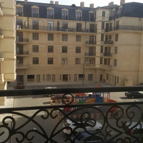 In Xətai rayonu 93.0 m² apartment is for rent - Image 6