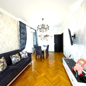 In Baku 65.0 m² apartment is for sale - Image 3