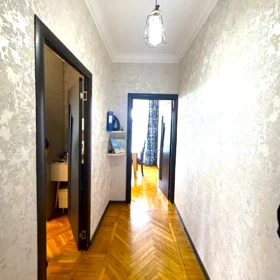 In Baku 65.0 m² apartment is for sale - Image 5