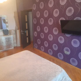 In Baku 110.0 m² apartment is for rent - Image 7