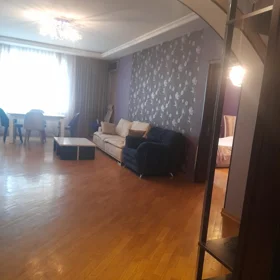 In Baku 110.0 m² apartment is for rent - Image 8