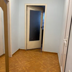 In Baku 85.0 m² apartment is for rent - Image 2