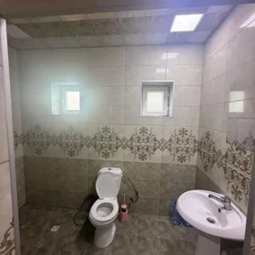 In Baku 100.0 m² apartment is for rent - Image 6