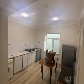 In Baku 100.0 m² apartment is for rent - Image 7