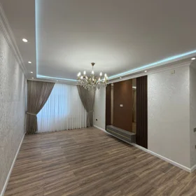 In Baku 90.0 m² apartment is for sale