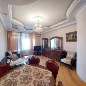 In Baku 130.0 m² apartment is for rent - Image 3