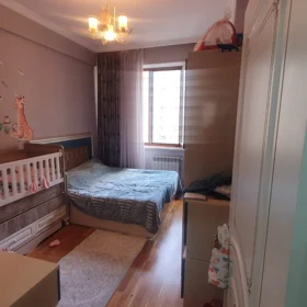 In Baku 70.0 m² apartment is for rent - Image 5