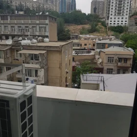 In Baku 74.0 m² apartment is for rent - Image 6