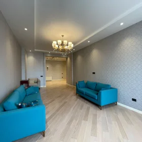 In Baku 136.0 m² apartment is for sale - Image 8
