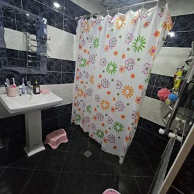In Khirdalan 64.0 m² apartment is for sale - Image 10