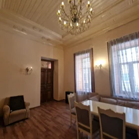 In Baku 60.0 m² apartment is for rent - Image 8