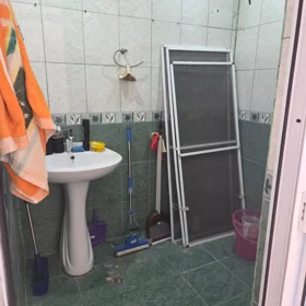 In Khirdalan 50.0 m² apartment is for rent - Image 6