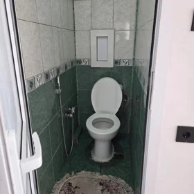 In Khirdalan 50.0 m² apartment is for rent - Image 7
