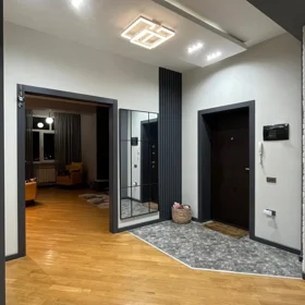 In Baku 111.0 m² apartment is for sale - Image 3