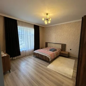 In Rəsulzadə qəsəbəsi 300.0 m² house with 6.0 rooms is for sale - Image 2
