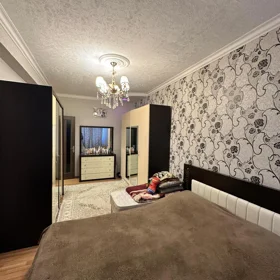 In Khirdalan 70.0 m² apartment is for sale - Image 5