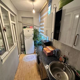 In Khirdalan 70.0 m² apartment is for sale - Image 7