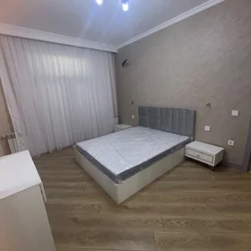 In Baku 70.0 m² apartment is for rent - Image 5