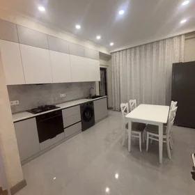 In Baku 70.0 m² apartment is for rent - Image 8