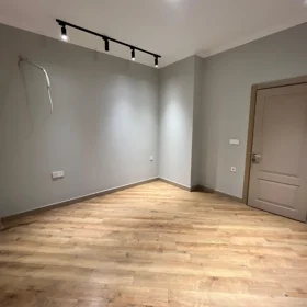 In Baku 61.0 m² apartment is for sale - Image 3