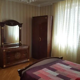 In nan 200.0 m² house with 6.0 rooms is for sale - Image 2