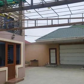 In nan 200.0 m² house with 6.0 rooms is for sale - Image 3