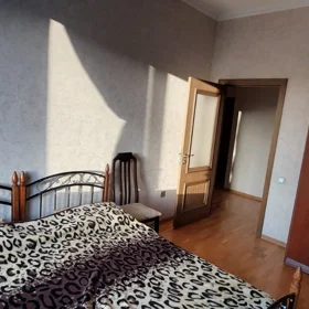In Səbail rayonu 75.0 m² apartment is for rent - Image 5
