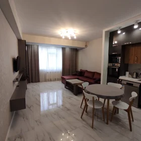 In Baku 70.0 m² apartment is for rent - Image 4