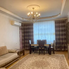 In Baku 90.0 m² apartment is for rent - Image 4