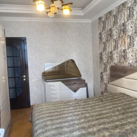 In Baku 90.0 m² apartment is for rent - Image 6