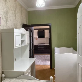 In Baku 90.0 m² apartment is for rent - Image 9