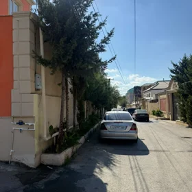 In nan 140.0 m² house with 4.0 rooms is for sale - Image 3