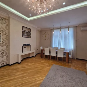 In Baku 136.0 m² apartment is for rent - Image 3