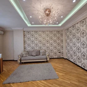 In Baku 136.0 m² apartment is for rent - Image 4