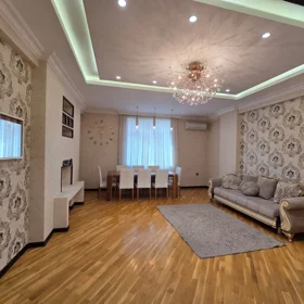 In Baku 136.0 m² apartment is for rent - Image 5