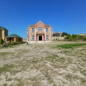 In nan 350.0 m² house with 7.0 rooms is for sale - Image 5
