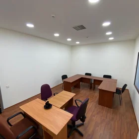 In Baku 35.0 m² office is for rent - Image 2