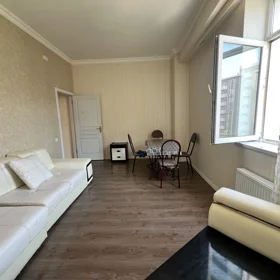 In Baku 70.0 m² apartment is for rent - Image 4