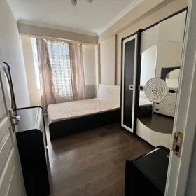 In Baku 70.0 m² apartment is for rent - Image 7