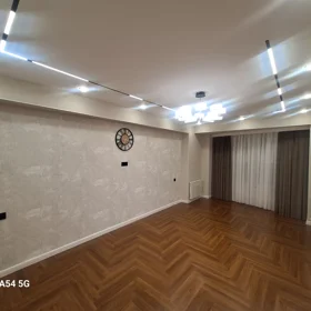 In Baku 103.0 m² apartment is for sale - Image 4