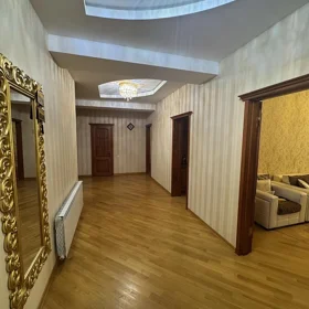 In Baku 120.0 m² apartment is for rent - Image 5
