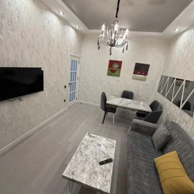 In Baku 70.0 m² apartment is for rent - Image 5
