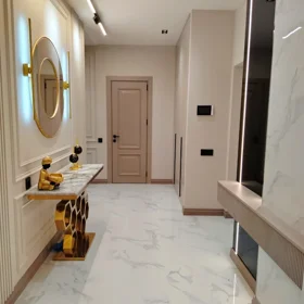 In Baku 110.0 m² apartment is for rent - Image 3