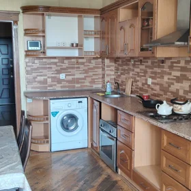 In Baku 90.0 m² apartment is for sale - Image 7
